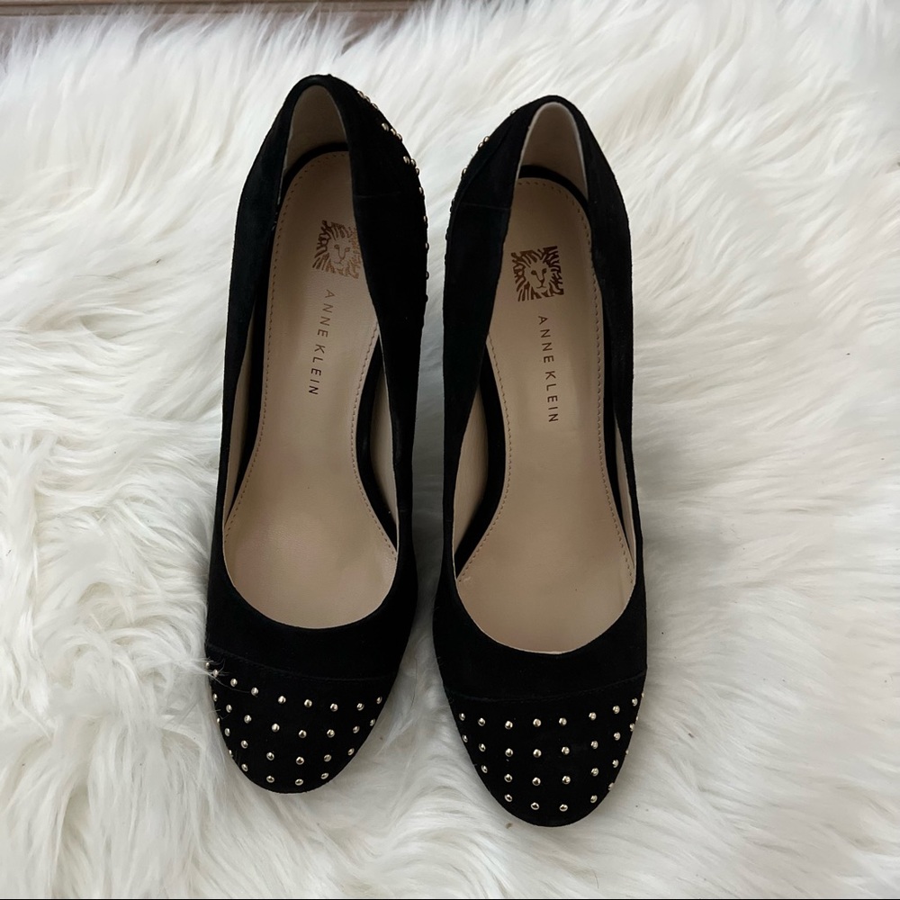Anne Klein Black Thick Heal